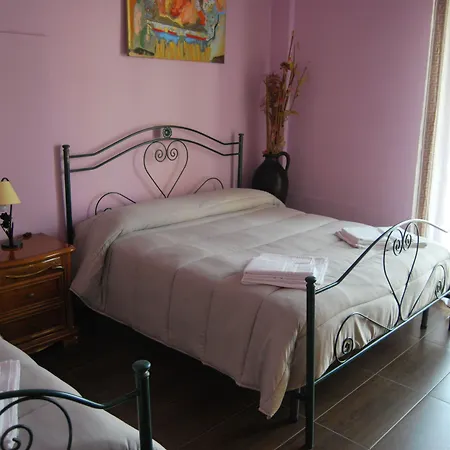 Monte Vulture Alojamento de Acomodação e Pequeno-almoço 3*